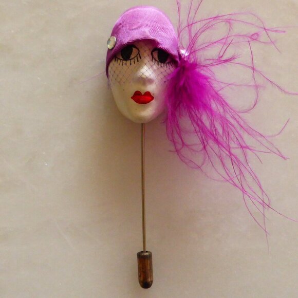 Beautiful Vintage Flapper Stick Pin Brooch 1970s Collectible, Handpainted French - Picture 1 of 7